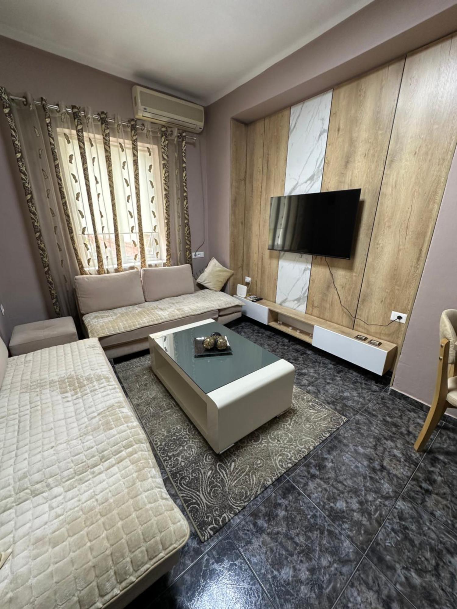 Midtown Cozy Apartment Tirana Extérieur photo